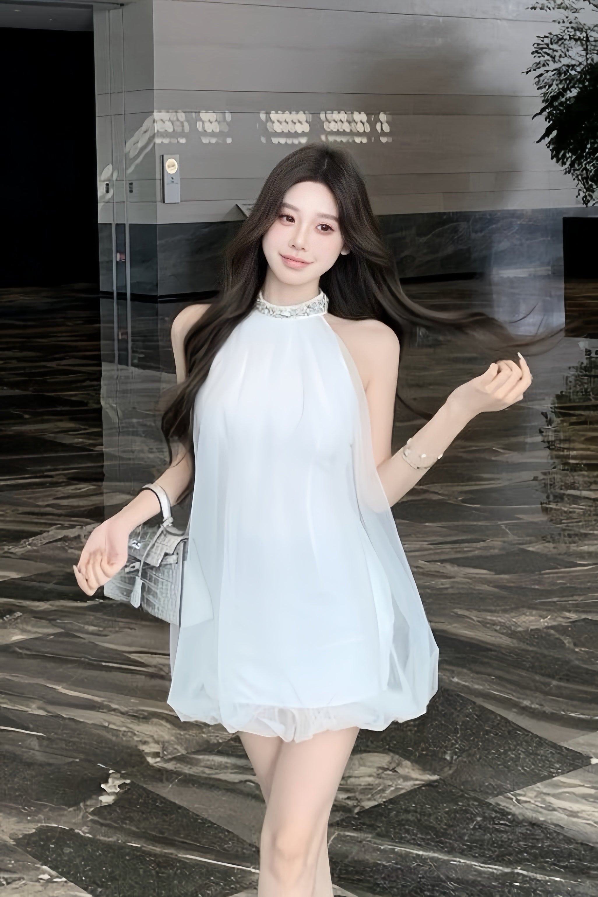 Aurelia Soft Halo Dress XLY00017