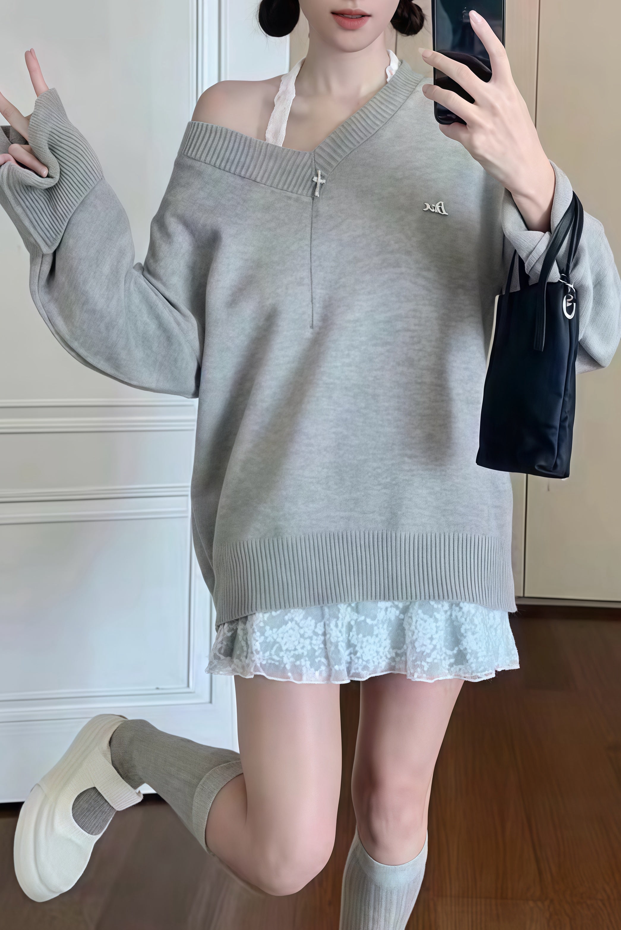 Oversized V-Neck Knit Tops XLY0000054