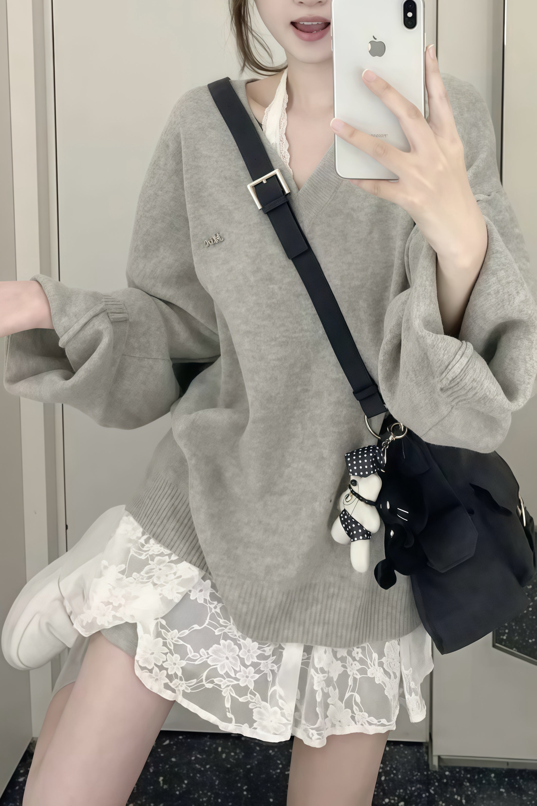 Oversized V-Neck Knit Tops XLY0000054