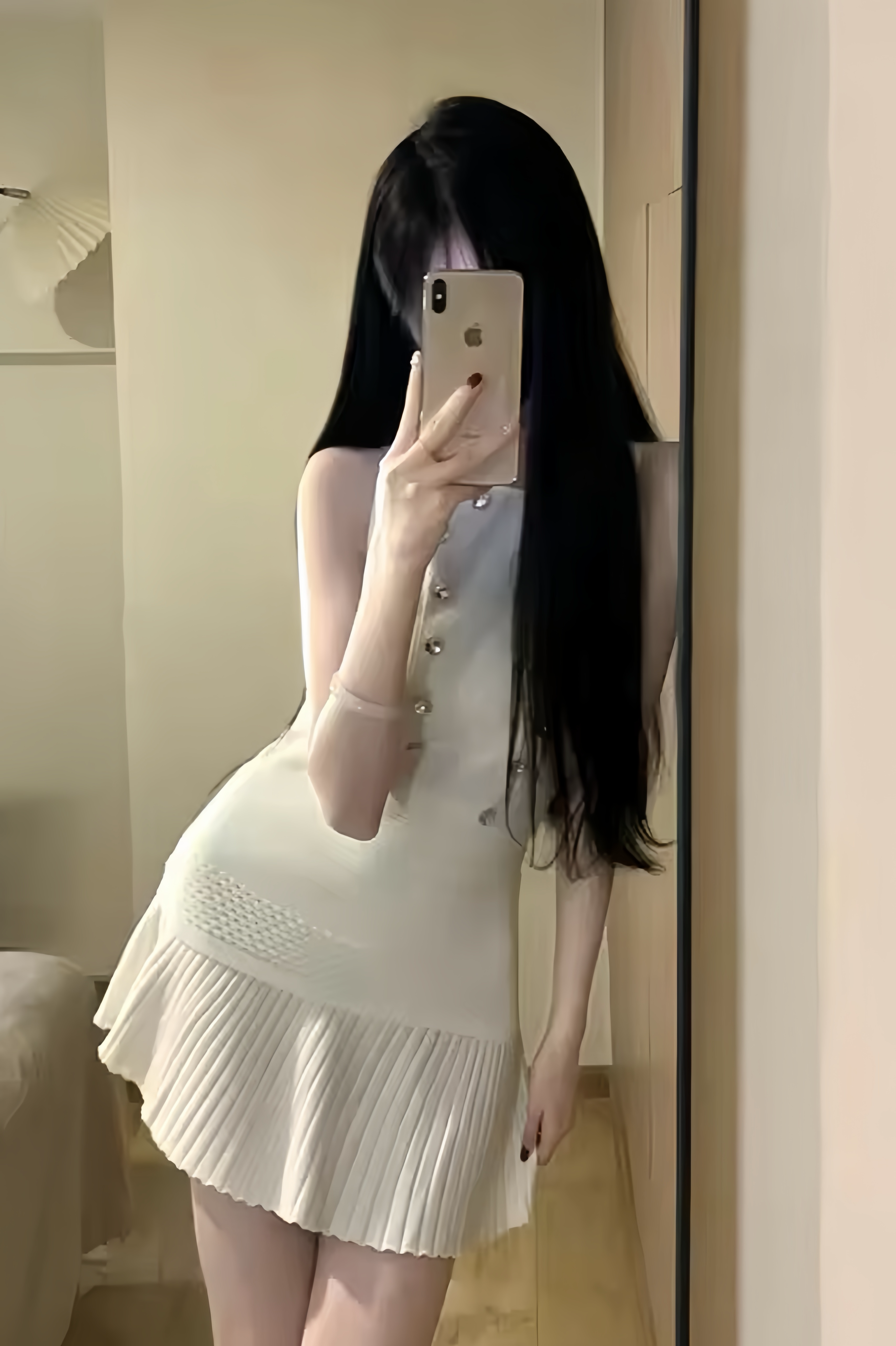 Ivory Sweetheart Pleat Dress  XLY00016
